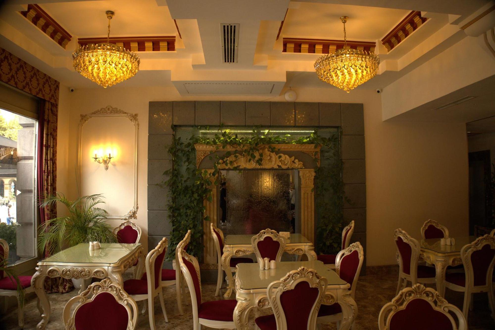 Hotel Aqua Freedom Τυφλίδα Εξωτερικό φωτογραφία