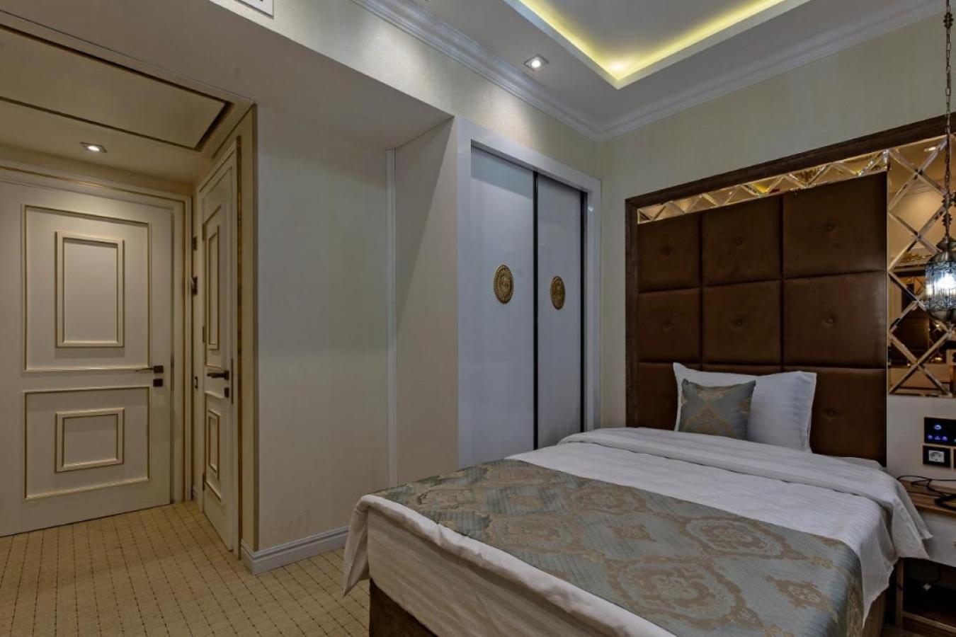 Hotel Aqua Freedom Τυφλίδα Εξωτερικό φωτογραφία