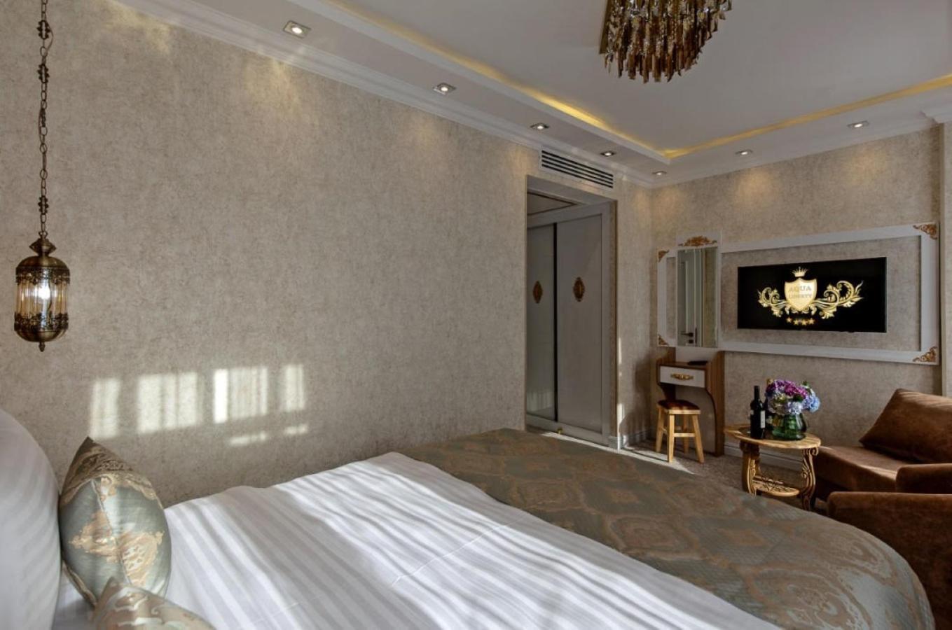 Hotel Aqua Freedom Τυφλίδα Εξωτερικό φωτογραφία